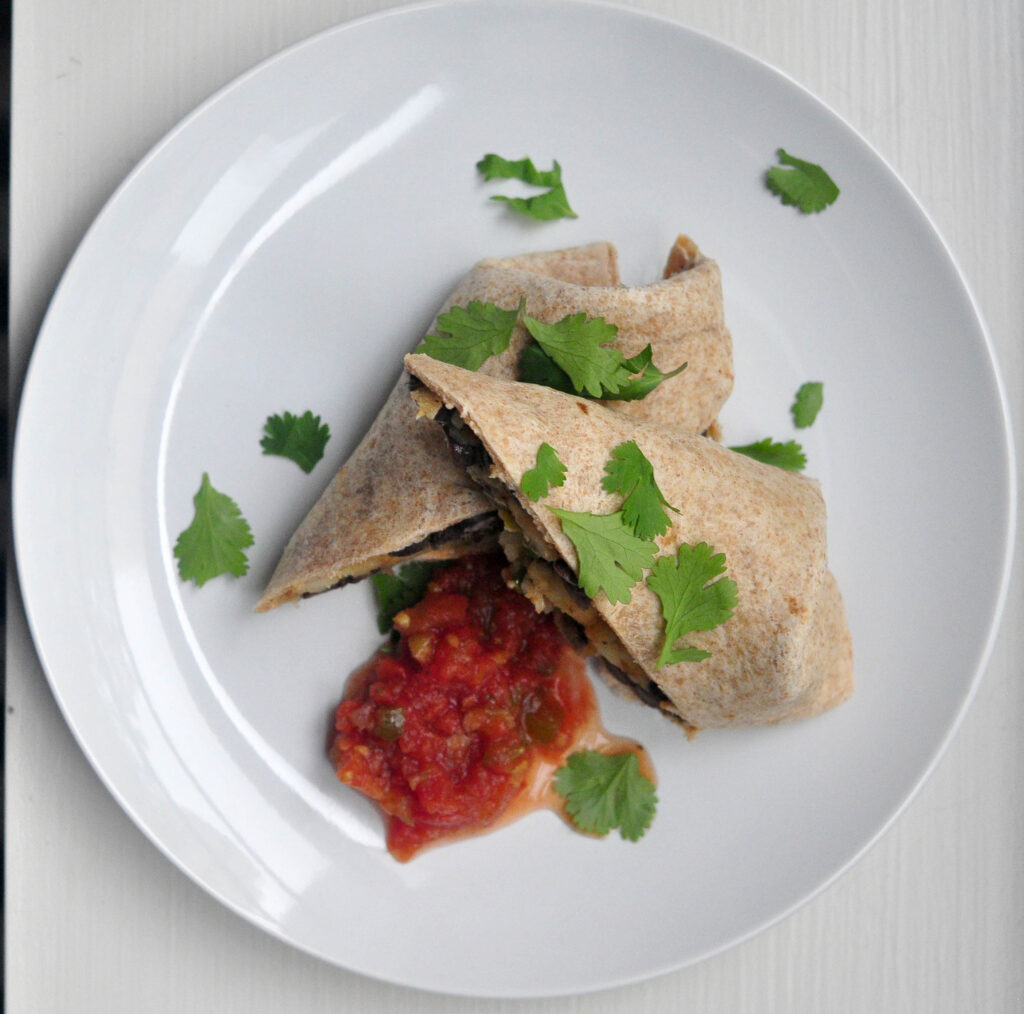 spicy-potato-and-black-bean-burritos-2