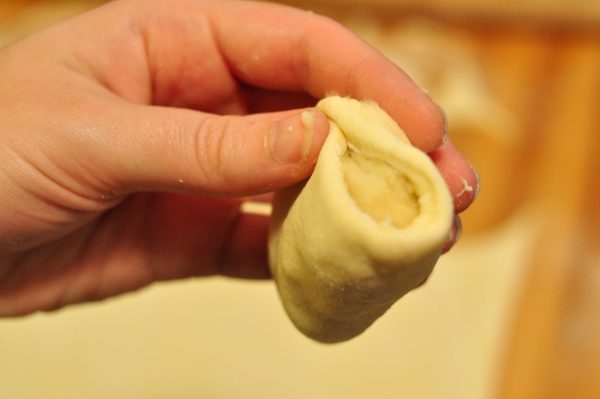 filling a dumpling